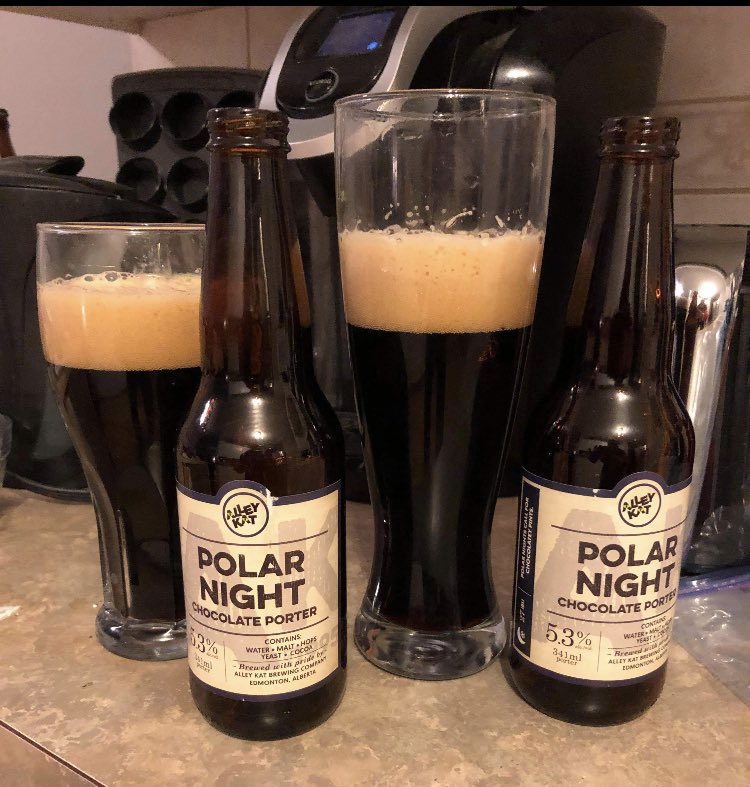 SSchell7's tweet photo. #BoxingDayBash with my bro @roymoussa10 Beer 6 is an @alley_kat_beer #PolarNight from @CraftNation_RD #ChocolatePorter #DownAPound #ILoveMyWife #Got2ThreesSorry https://t.co/lmZX9Hi9aC