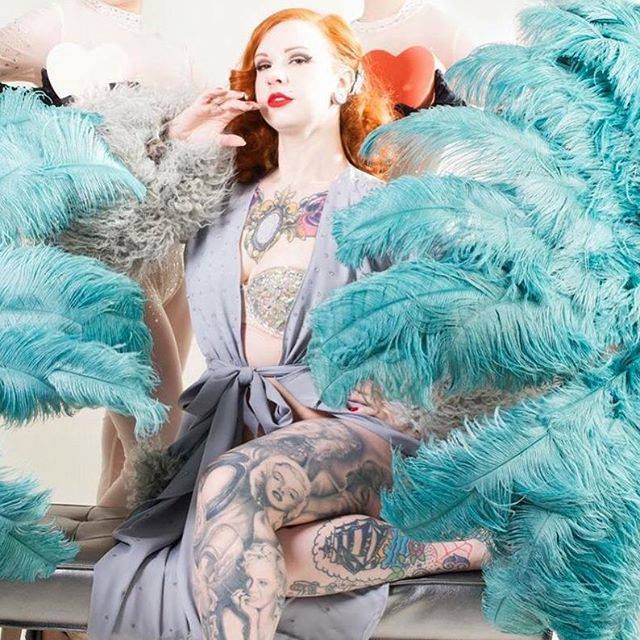 LGRevue's tweet photo. Catch this babe, @rubyvonvanity , twice in January. The 10th at @revelsociallounge and again the 30th at @punchlinephilly so grab your tickets! . . . #burlesque #lehighvalley #phillyentertainment #phillyburlesque #lehighvalleyburlesque #bethlehem #philly… https://t.co/OLdWK5lRnH https://t.co/q8gkTTm8BW