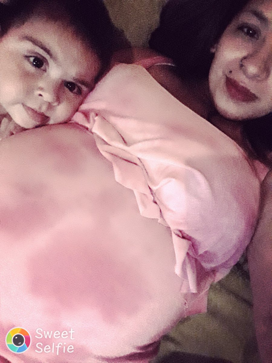 MaiiTevez1's tweet photo. # Super panza los melliz ya quieren saliir 😍💕 https://t.co/ZB2RhHwIYu