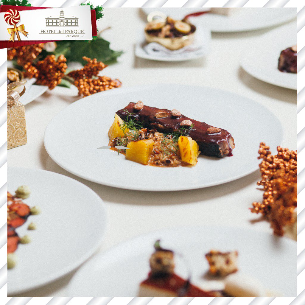¿Con ganas de cerrar el año en grande? Con Hotel del Parque y Casa Julián creamos un menú de fin de año para compartir con tus amigos y familiares. ¡Te esperamos para finalizar el año con lo mejor de Hotel del Parque! #FinDeAño #Guayaquil #CenasParaLlevar #Foodies