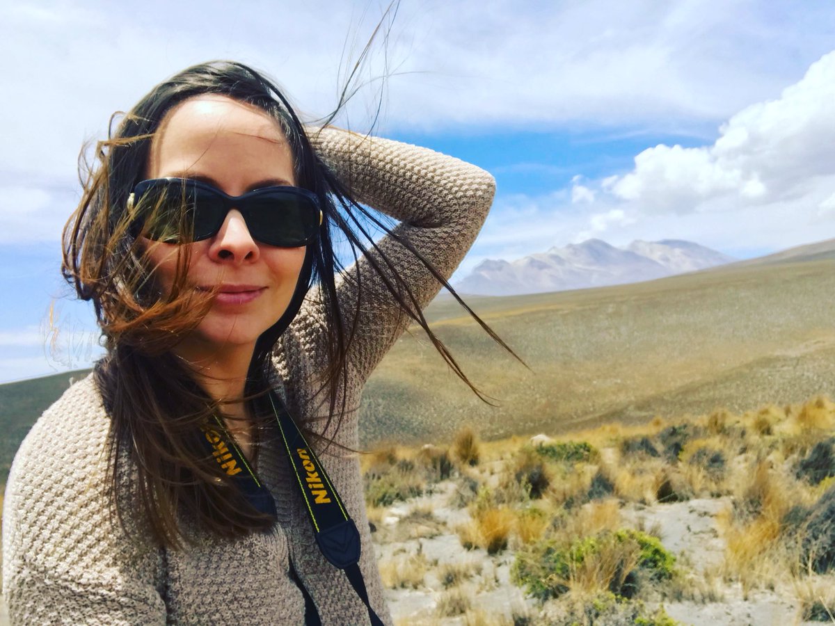 stefiemc's tweet photo. Greetings from Arequipa, Perú #MistiVolcano https://t.co/Da4dwrM0l1