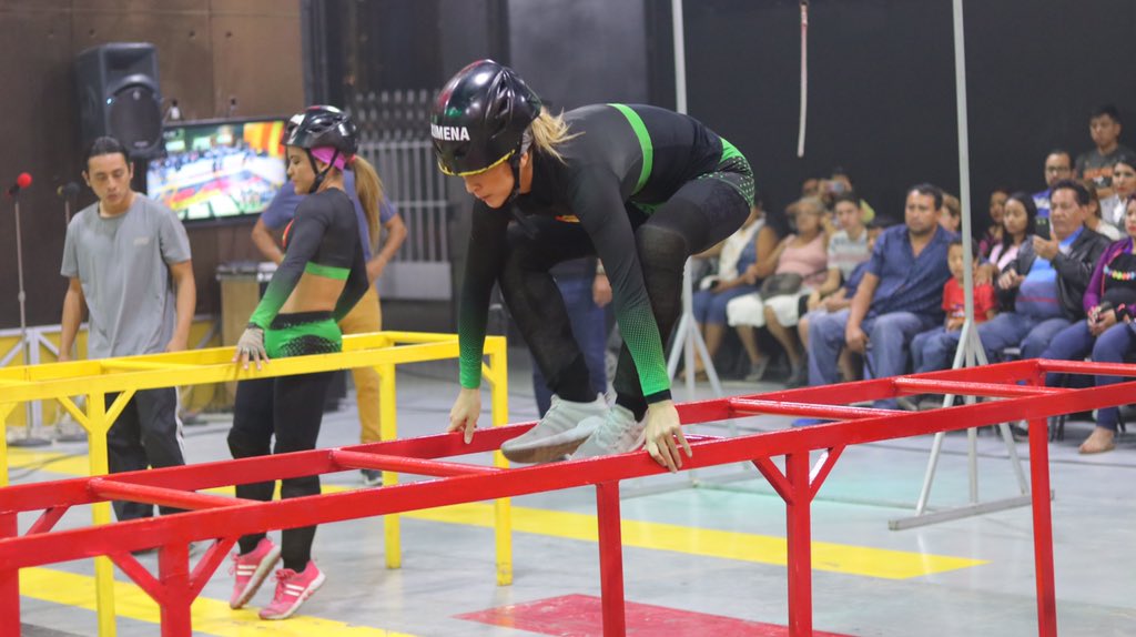 Calle7TCS's tweet photo. @brendac7svoficial 14
@ximenac7sv 11
@johanna_c7sv 12
¡Así quedaron las campanadas en la prueba uno femenina! https://t.co/7HVJ4MmQdV