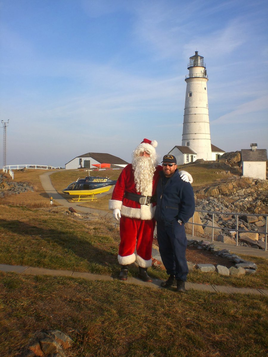 Boston_Light's tweet image. Merry Christmas from Boston Light!