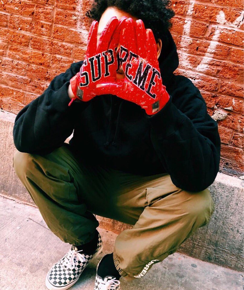 uptod4te's tweet photo. ※国内定価追記
【Supreme】12月29日(土)発売予定 2018FW WEEK19 全商品一覧 価格など #supreme #2018fw #week19 #アイテム一覧 #droplist
詳しくは記事をチェック↓
https://t.co/4ZWlbpLEli
TOP↓
https://t.co/CkDigw3Bid https://t.co/cB6HuI8dJ8