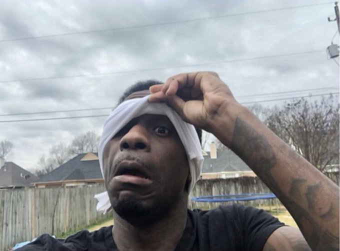 Bird box: &ldquo; She going thru your phone &ldquo; My dumb ass : https://t.co/mtxwJY0Xnc