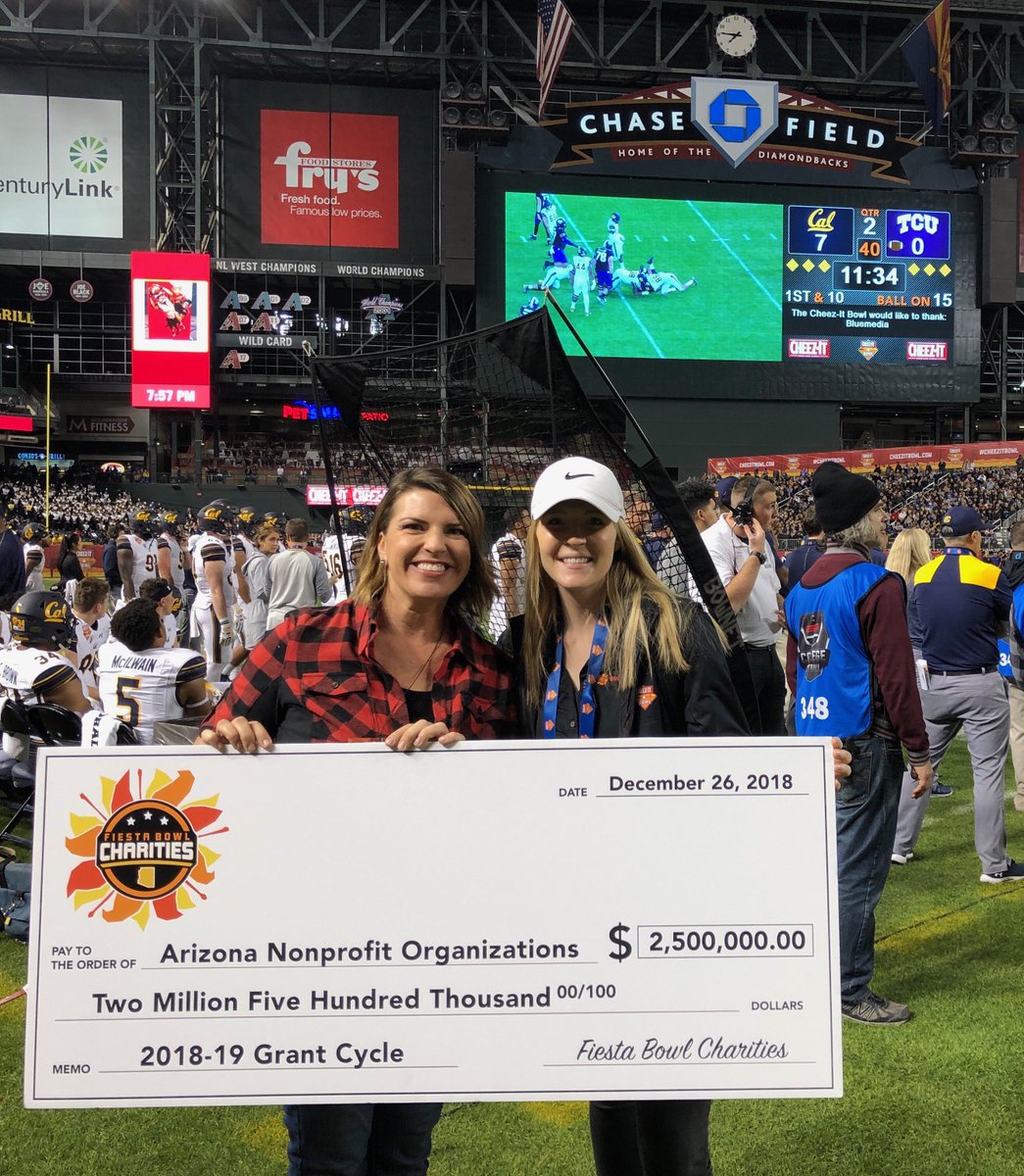 wastenotaz's tweet photo. We are honored to have been chosen by Fiesta Bowl Charities to represent all of the great nonprofits they support at tonight's Cheez-It Bowl 😊

#ImagineaSolution https://t.co/ofkgVXyF5H