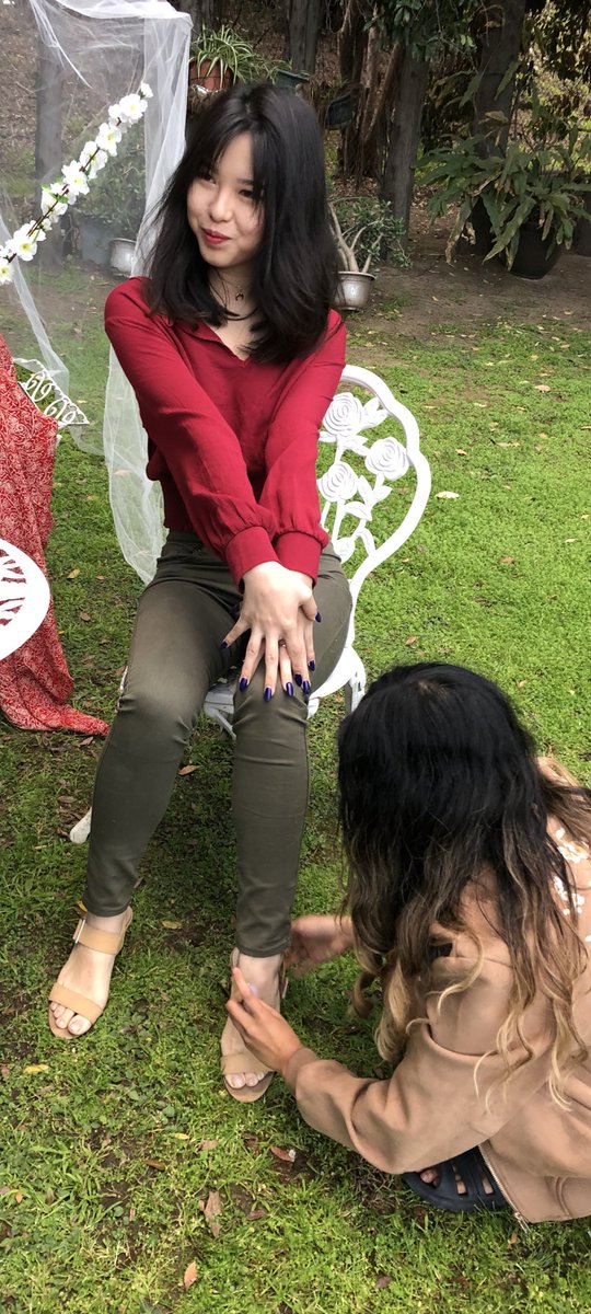 missmomok's tweet photo. My slaves are so loyal. Don't you want to be my bitch?
#femdom #footfetish #footworship #findom #finsubs #finslaves #paypigs #cashcow #humanantm #finsissy #Findomme
@asianfinpromos https://t.co/Om7VYmJ2yA