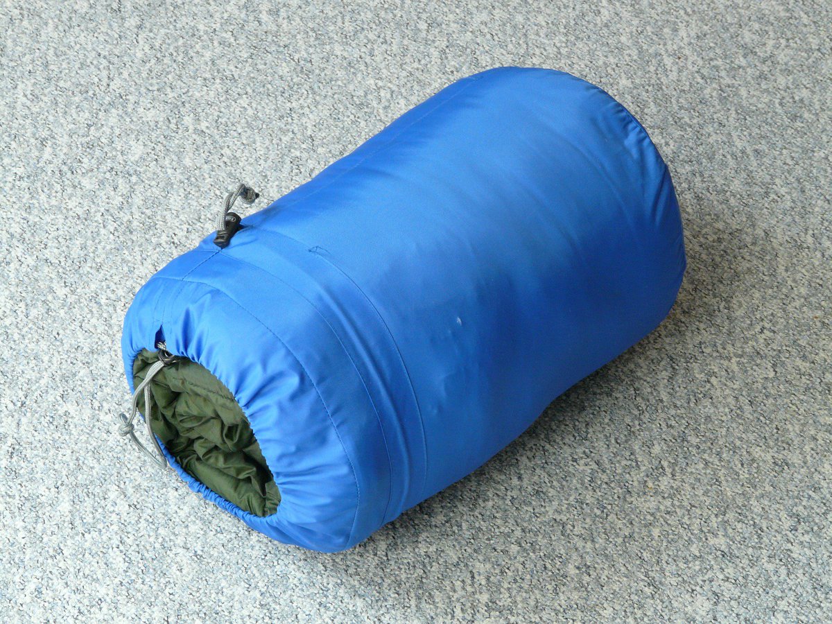sleeperequipmnt's tweet image. Compress your bulky items like sleeping bags and jackets with this Slumberjack stuff sack to maximize room in your pack. Click this link to see it for yourself: amzn.to/2V315sJ

#slumberjack #stuffsack
