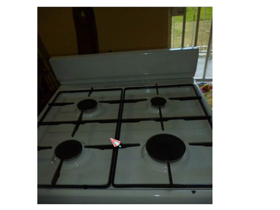JulyethCampos's tweet photo. @ventasmaracay2 Cocina 4 Hornilla 90$ Negociable https://t.co/Hi5R1yswk6