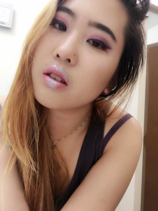 I want you to open me and enter my body. Dive into my deepest secrets. Show me what you feel like, show<a href="/tag/myxanniversary"class="tags"><span>#myxanniversary</span></a>