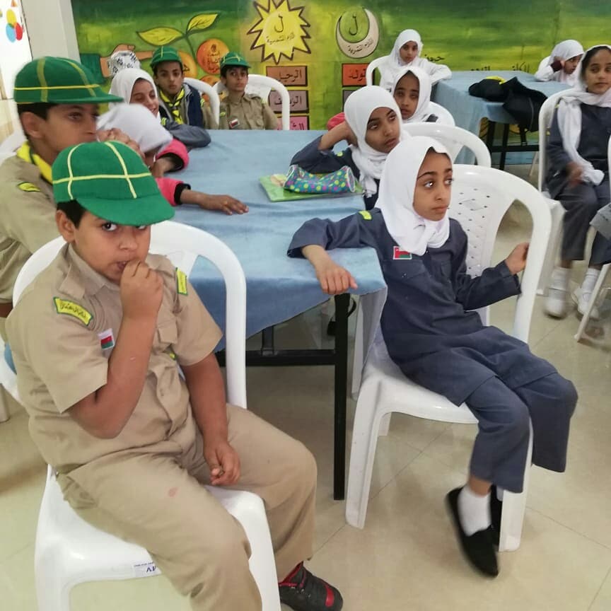 محاضرة إرشاديه من قبل الأخصائية الإجتماعية حول مشروع الأشبال وهو ترشيد استهلاك الكهرباء...صرح ينبض بالعلم والقيم