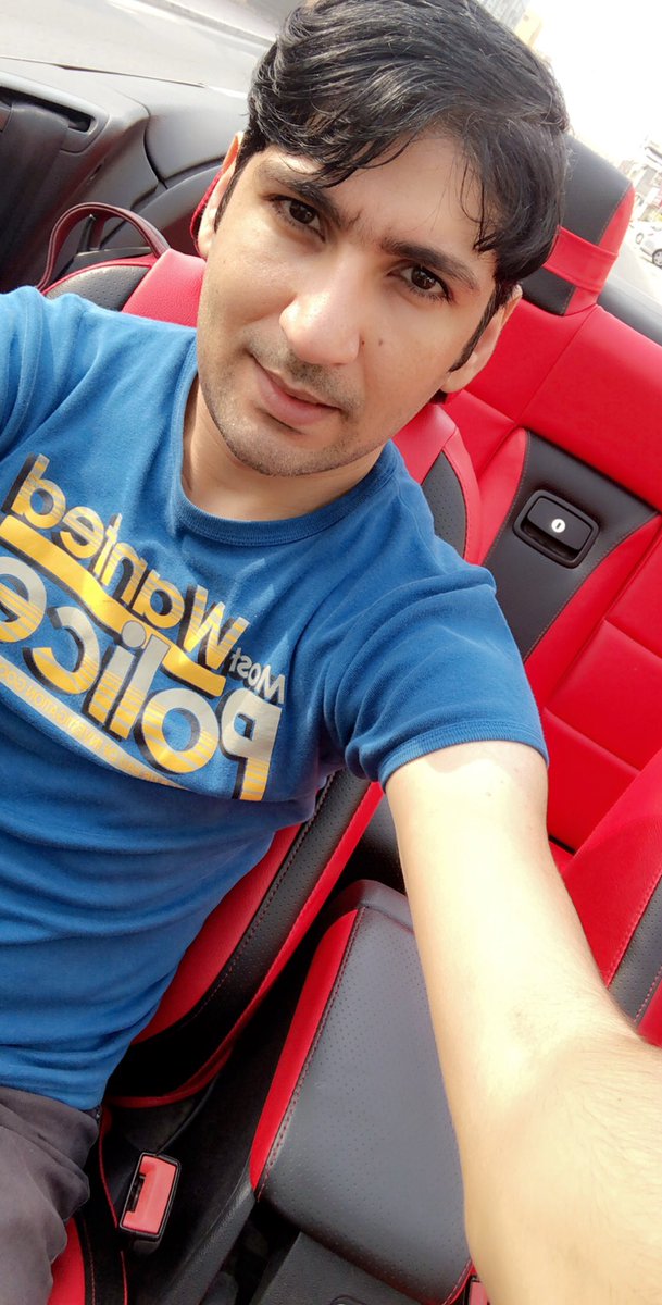 صباح الخير مع الأجواء الباريسية 😄