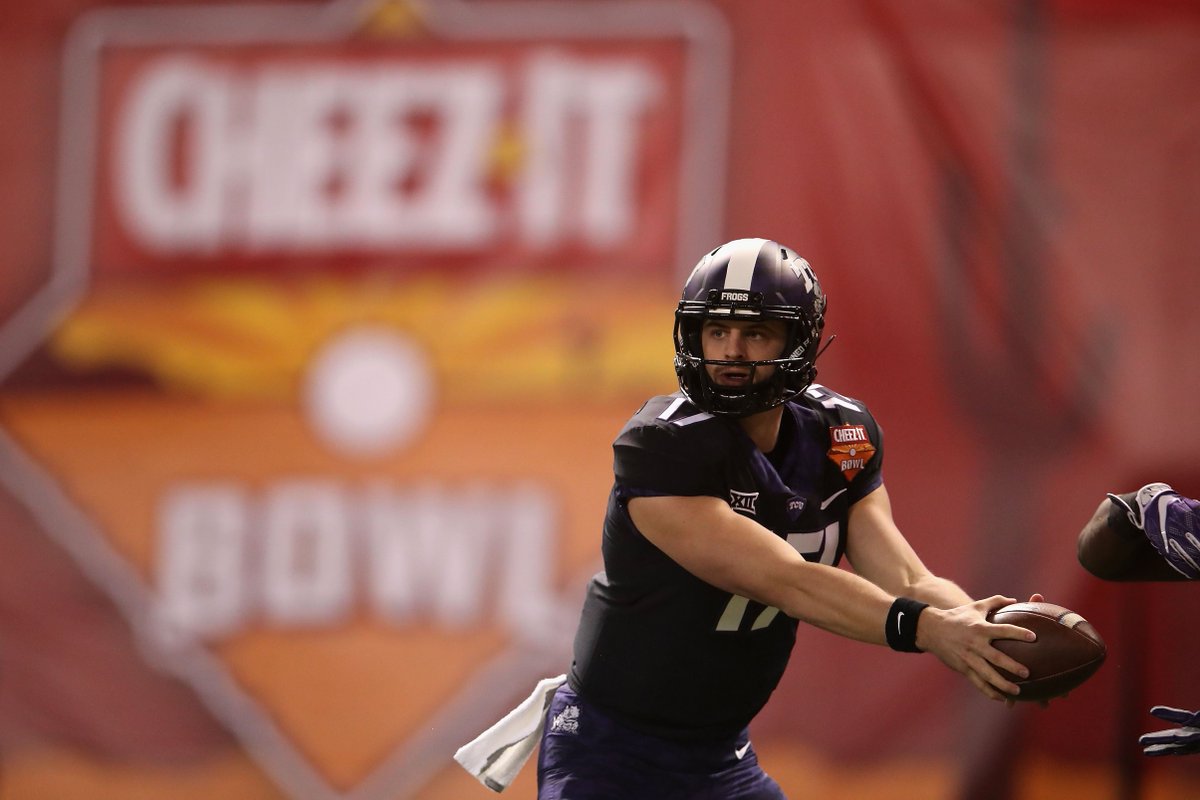 BR_CFB's tweet photo. 9 picks later, the #CheezINTBowl has come to an end 😅

TCU beats Cal 10-7 https://t.co/JDEd1YlbS2