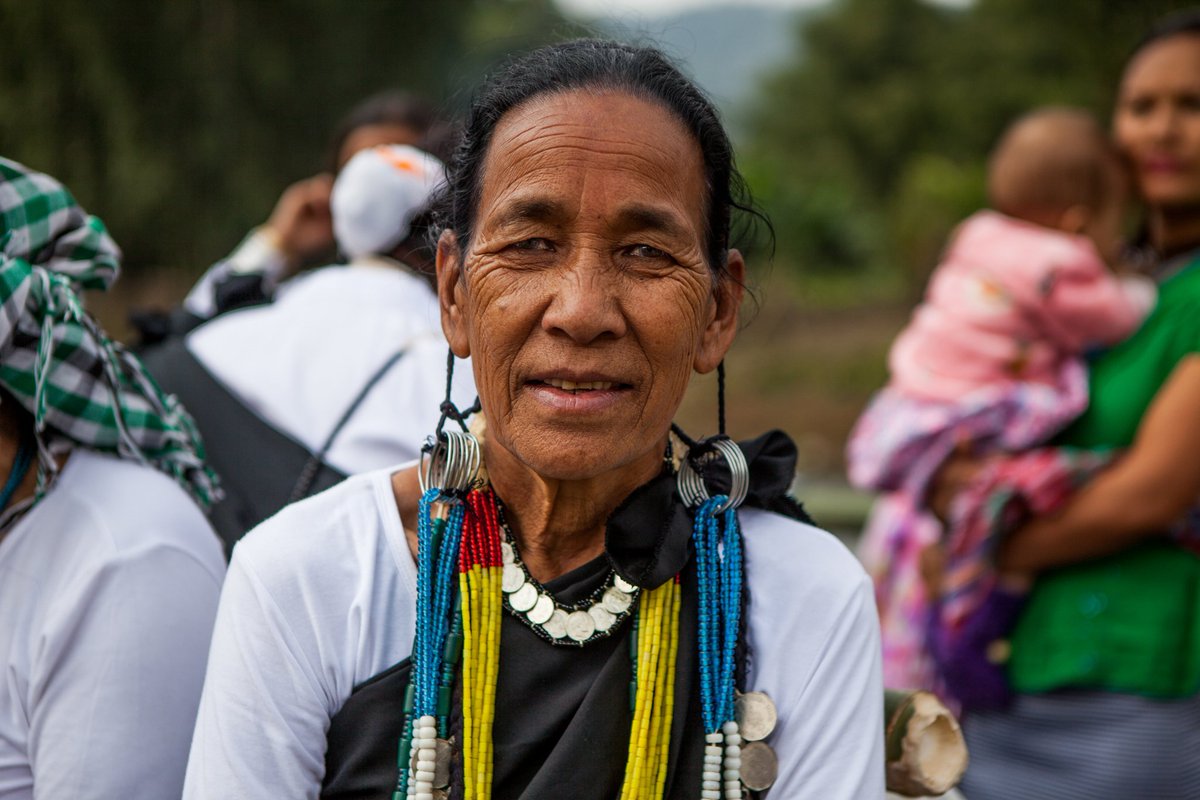 sandeepa's tweet photo. The cultural performances at #BasarConfluence ranged from well choreographed to impromptu. Telling us about the life of the Galo people and their traditions. 
Read more about our experience at #Bascon at  https://t.co/VM3IIygB26

#IncredibleIndia #ArunachalPradesh #SCinNE https://t.co/F5tsNFj4QV