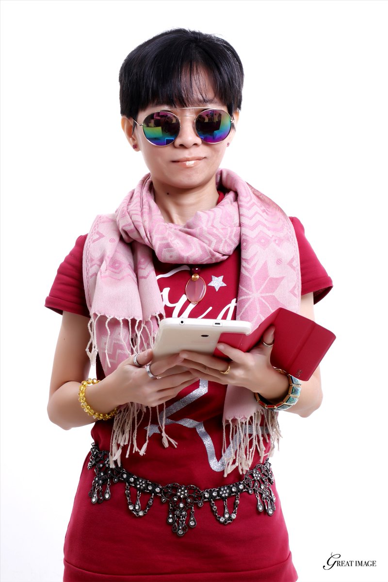 elizabethpama's tweet image. THIS IS ON MY BIRTHDAY DEC. 9 AT #GREATIMAGE 
I WANT TO WEAR ONE OF MY FAVORITE #SUNGLASS #KENNETHCOLE #SCARF #KULTURA #NECKLACE #KULTURA #BELT #ZARA #CLOTHE #TERRANOVA #EARRING #SWAROVSKI #BRACELET &amp;amp; #BANGLE #KULTURA