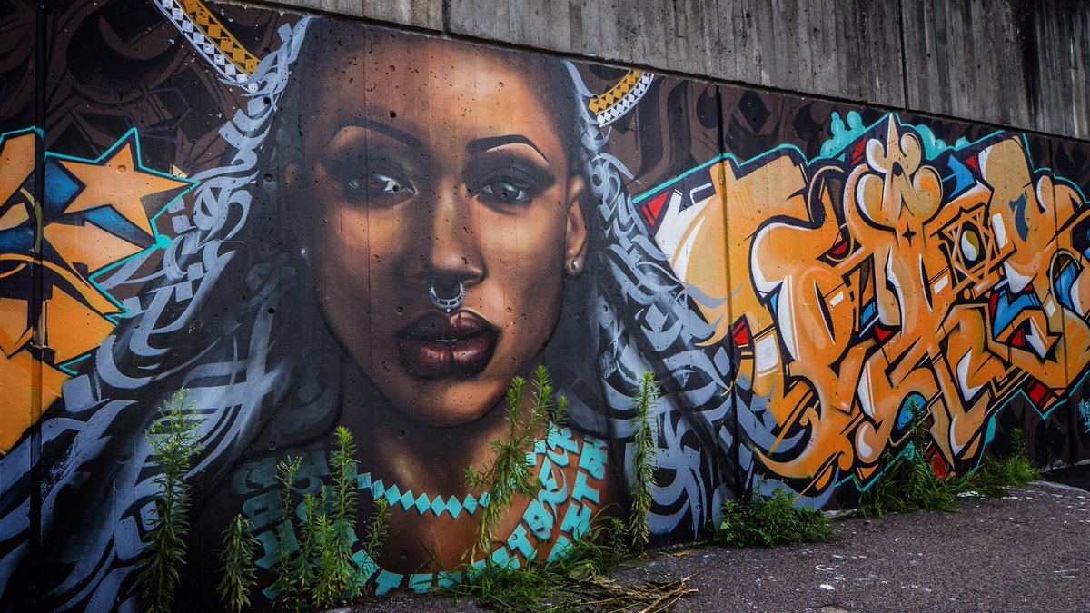 FlowWiTheGo's tweet photo. Some amazing artwork at Madison Park HS in Roxbury, MA #Boston #Graffiti #Masterpiece #Art #Artists #CMPaullPhoto https://t.co/NIXvUNOtVk