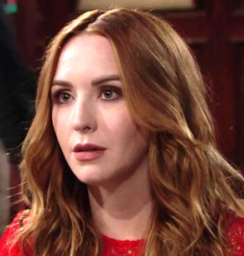 Gay4MariahsFace's tweet photo. Are you seeing someone? #mariah #teriah #jealousy https://t.co/dFXq0i1gOy