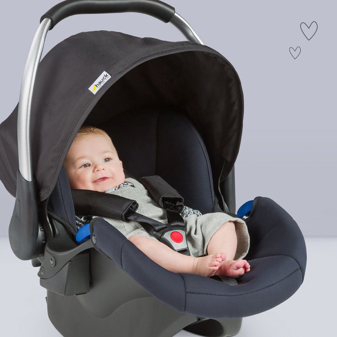 Hauck_SA's tweet photo. "ADAC and Stiftung warentest rated our Comfortfix Infant car seat and Comfortfix Isofix base "good" (Edition 11/2018) and found the seat to be low risk of injury in a front and side crash.
Shop here >> https://t.co/BFrpaq99dV" https://t.co/6H31OfhDen