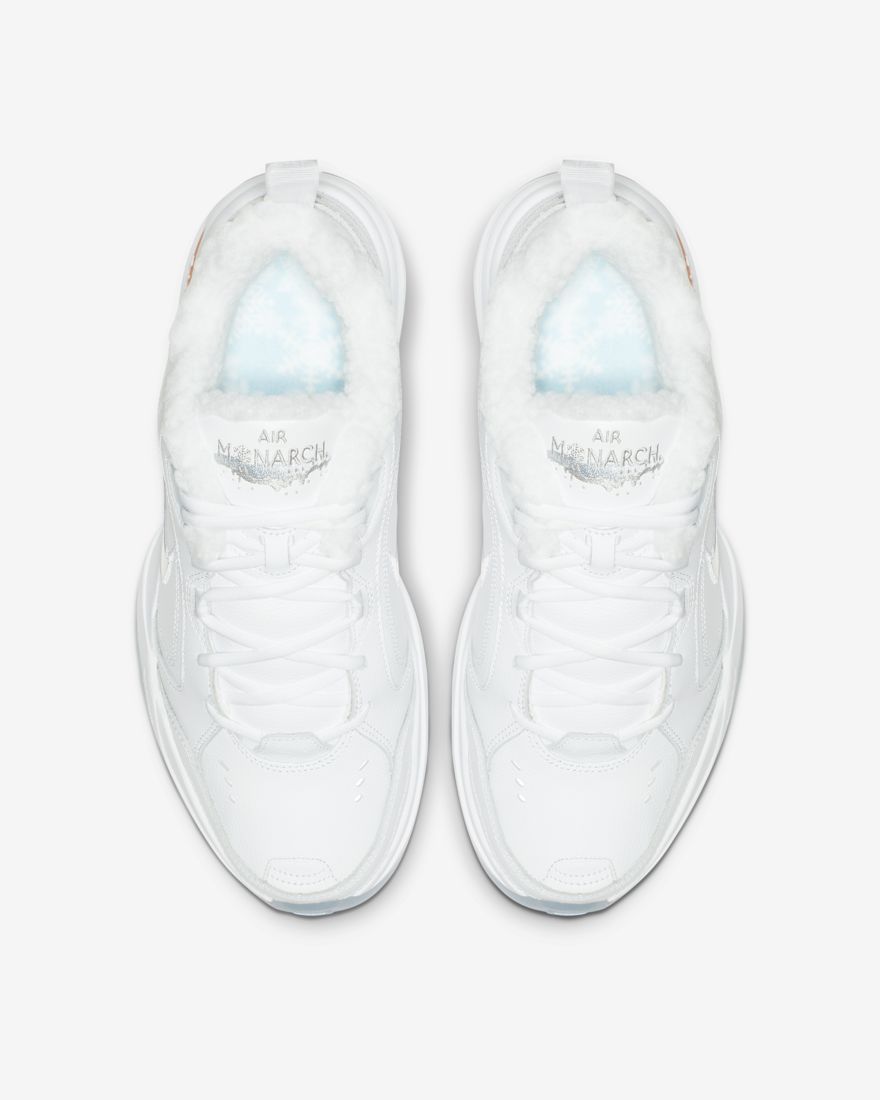 nike air monarch snow day