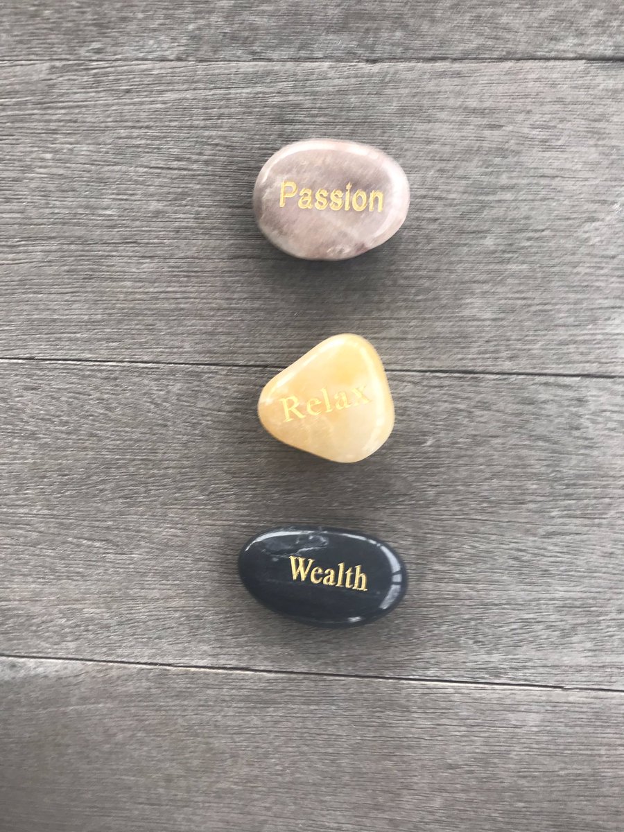 Happy New Year! The proper message for #SmallBusinesses #Entrepreneur  #gigeconomy #selfemployed ... a special thank you to <a href="/BeeBosnak/">Bee Bosnak</a>