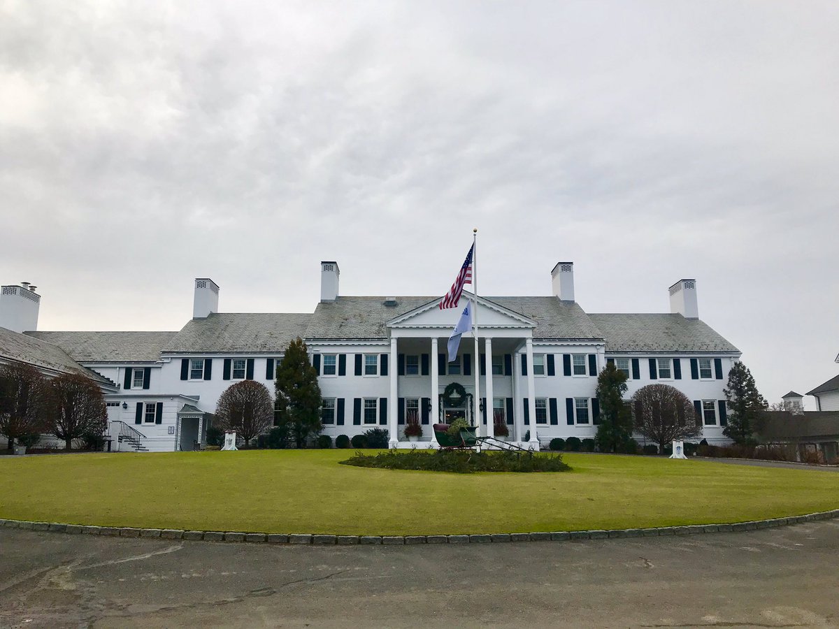 MetropolitanPGA's tweet photo. Thanks to all who came to @gccgolfshop1892 this morning for our first Winter Education Series Event to learn about building your personal brand with Justin Baer! #teachingproacademy #wintereducation #metpga #weplay #weteach #weinspire #welearn https://t.co/Oh5RD66qxw