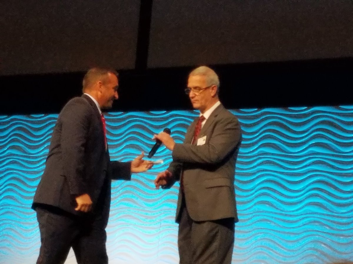 kknorstrom's tweet photo. Dr. Daria and Dr. Davie welcoming TCS and TCSS educators. Great example of systems working together for OUR students. @TCSBoardofEd @MikeDaria @tcss_schools https://t.co/jYtMFZZM32