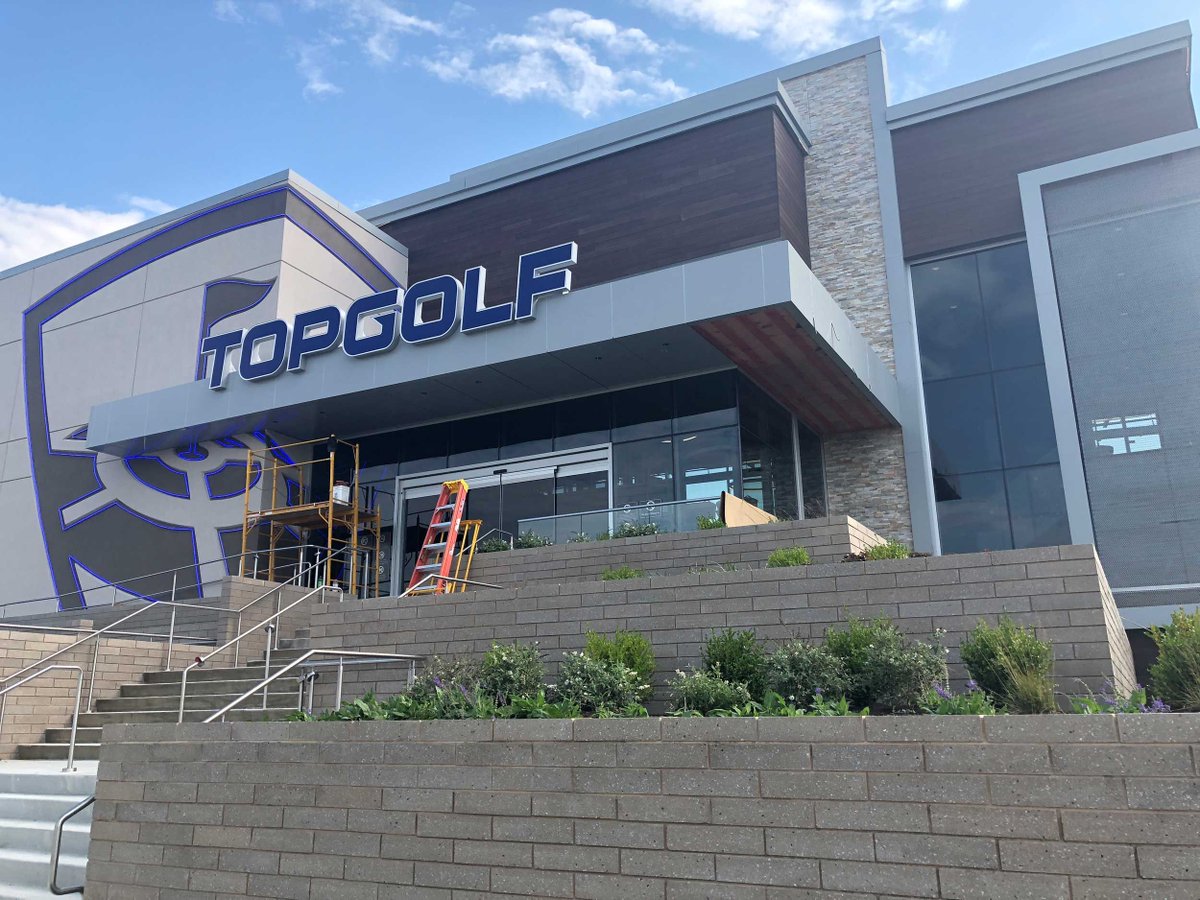OCP_Contractors's tweet photo. Year round golfing? Yes, please. The new Topgolf Polaris is open no matter the weather. Great job to the OCP crew and our other partners on the project!
#OCPContractors #OCP #ContractorofChoice #DefiningtheSkyline #construction #Topgolf #building #CBUS #thisisCBUS #Columbus #golf https://t.co/b68Ya1IgFi