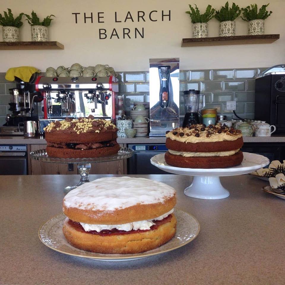 TheLarchBarn's tweet photo. All of our cakes are homemade and made with local produce! To find out more, click here https://t.co/wiJLz3H0LN #LocalProduce #Cake #Homemade #WorcestershireHour #WestMidlands https://t.co/47qlqPezhG