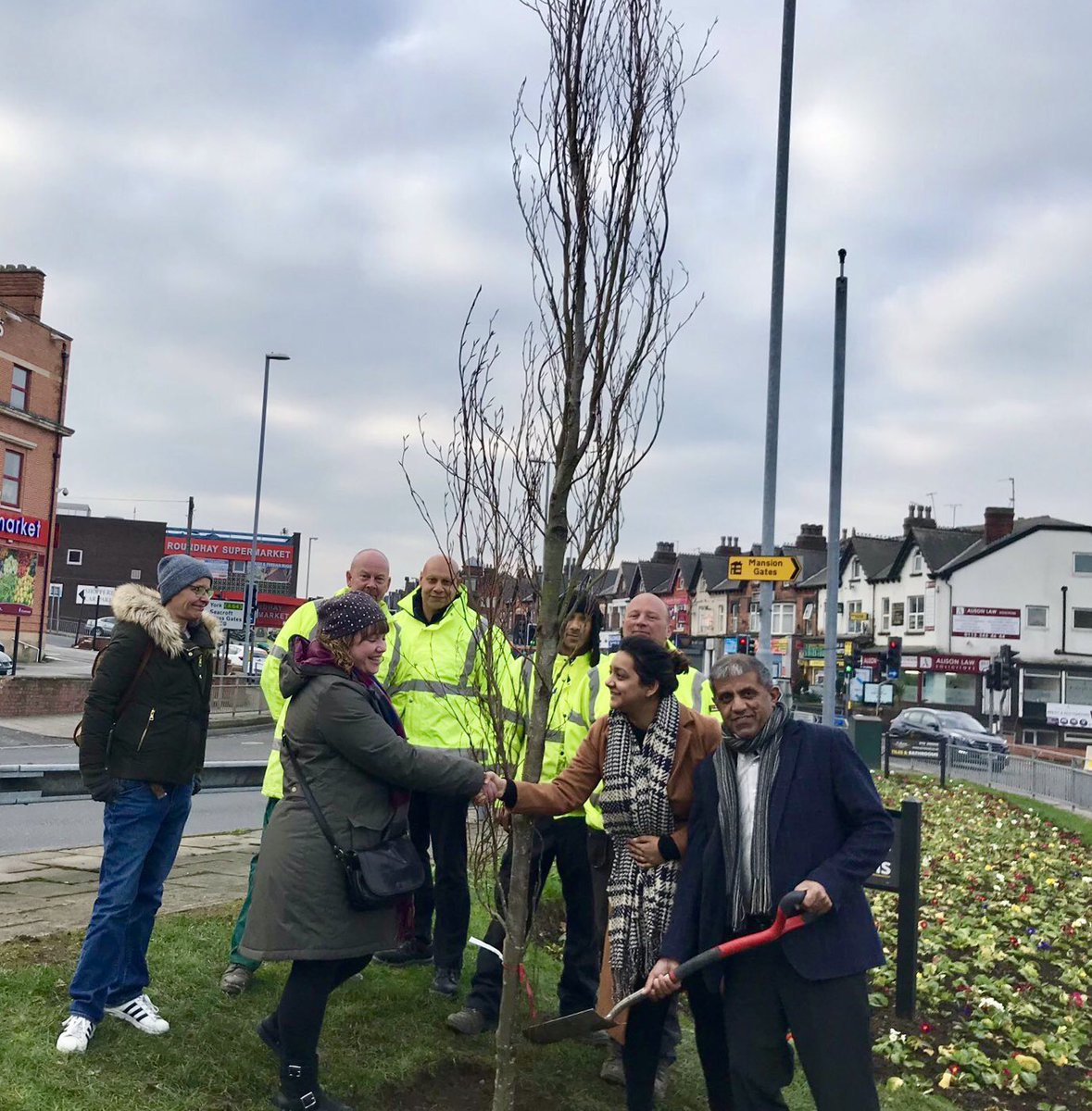 Harehills has a new resident Barbara the birch Tree 🌲 huge thanks to Harehills In Bloom for their persistence in wanting to make Harehills more greener and the Leeds Parks team who helped get the tree where it is. Many more to come.. watch this space. #Harehills