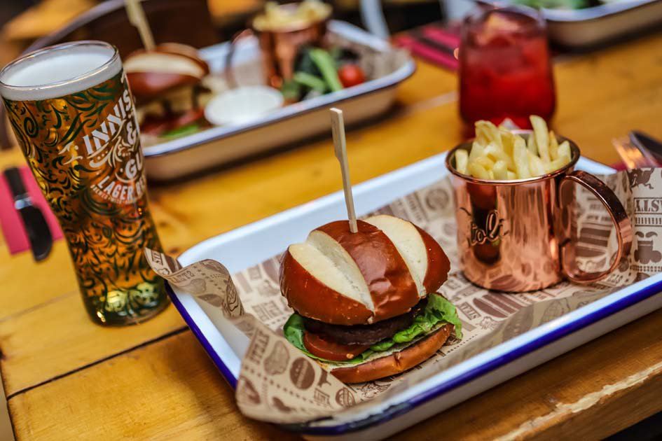 Day 3 of the New Year’s hangover and needing some food?! 

Tuck into any of our incredible lunch dishes for only £6 before 6pm! 

Book a table online scotchandrye.co.uk