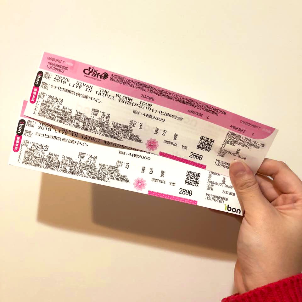 Huano1996's tweet photo. Got the tickets!!! 😘Troye is coming to Taiwan. 🥰 Can’t wait to see u~ @troyesivan 
#TroyeinTaiwan #thebloomtour https://t.co/qNkibocPgP