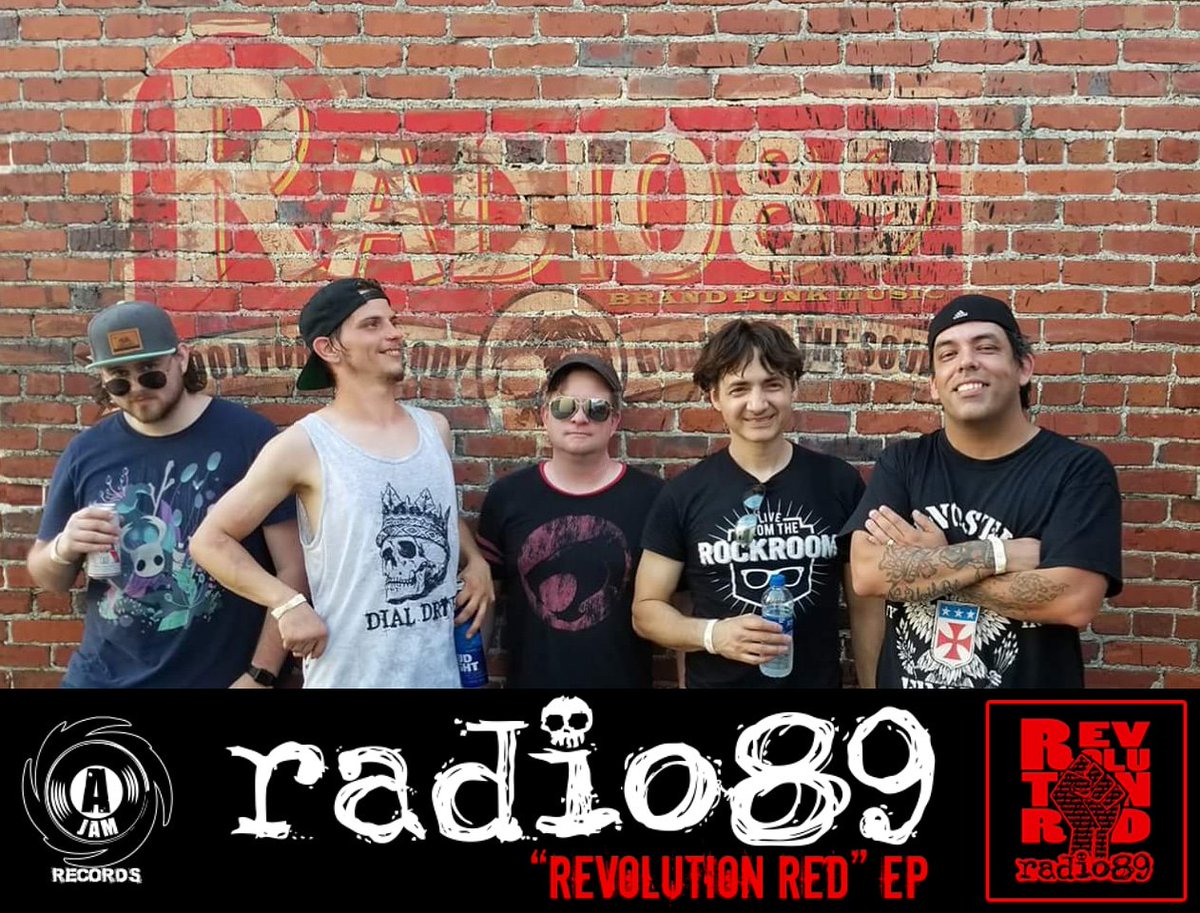 Radio89loud's tweet photo. "Revolution Red" EP on all streaming sites @AJamRecords1 @Spotify @AppleMusic @Bandcamp
#punkrockmusic #streetpunk #ajamrecords #ajamarmy https://t.co/uUnhIl8xkf