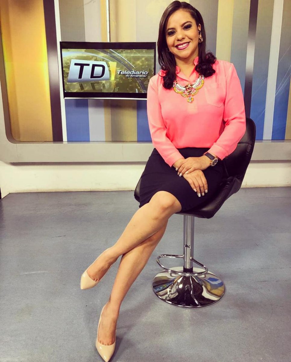 TelediarioGT's tweet photo. .@Ing_Alvarez16 informándole por @telediarioguatemala y Online por https://t.co/A2QrjtO5k1 https://t.co/xmijAve4hi
