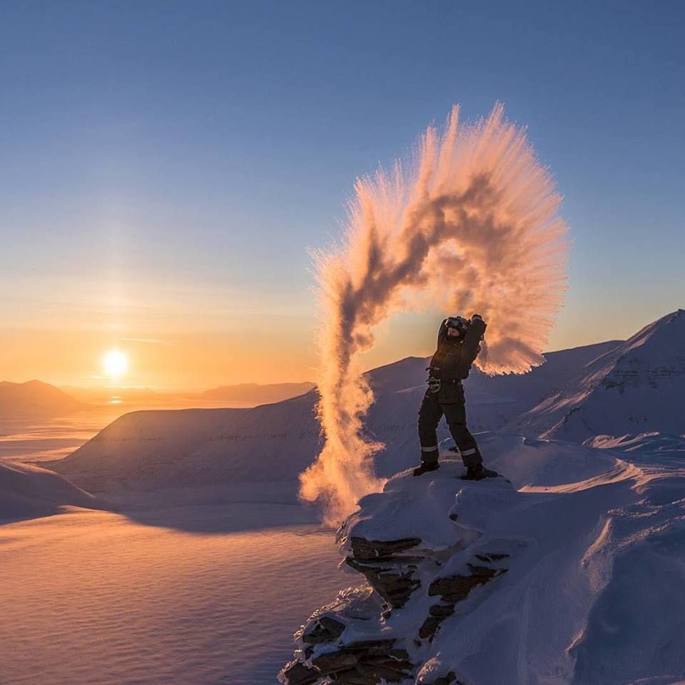 kyndley_ca's tweet image. Our greatest glory is not in never falling, but in rising every time we fall...
.
.
#adventurespirit #soft_vision #alpinebabes #winterwonderland #runningterritory #worldrunners #takemoreadventures #fitnessmotivation #skitour #roam #moody #moodygrams #powder #thegreatoutdoors