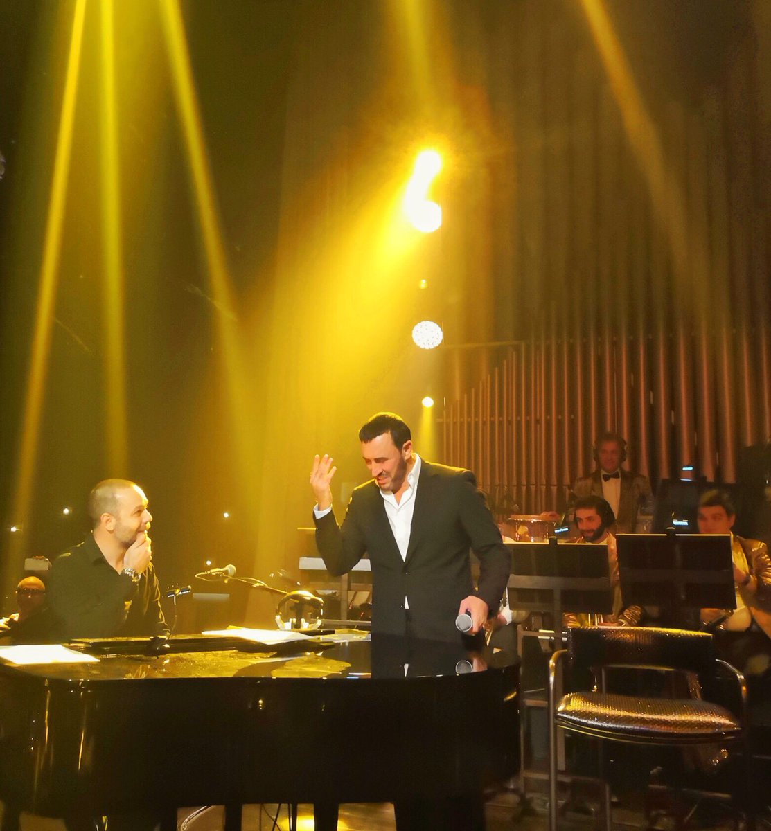 Welcoming to O, the legend himself, <a href="/KadimAlSahirORG/">كاظم الساهر  Kadim Al Sahir</a>, who surprised the audience on NYE and went on to give an outstanding performance. #ObyMichelFadel <a href="/michel_fadel/">michel fadel</a>