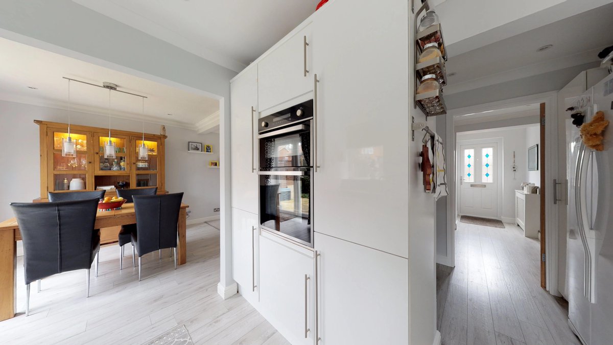 InspireEstateAgents tweet media