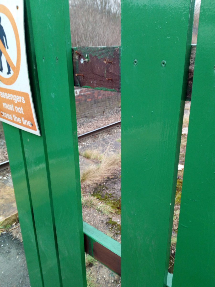 FO Denton Station tweet media