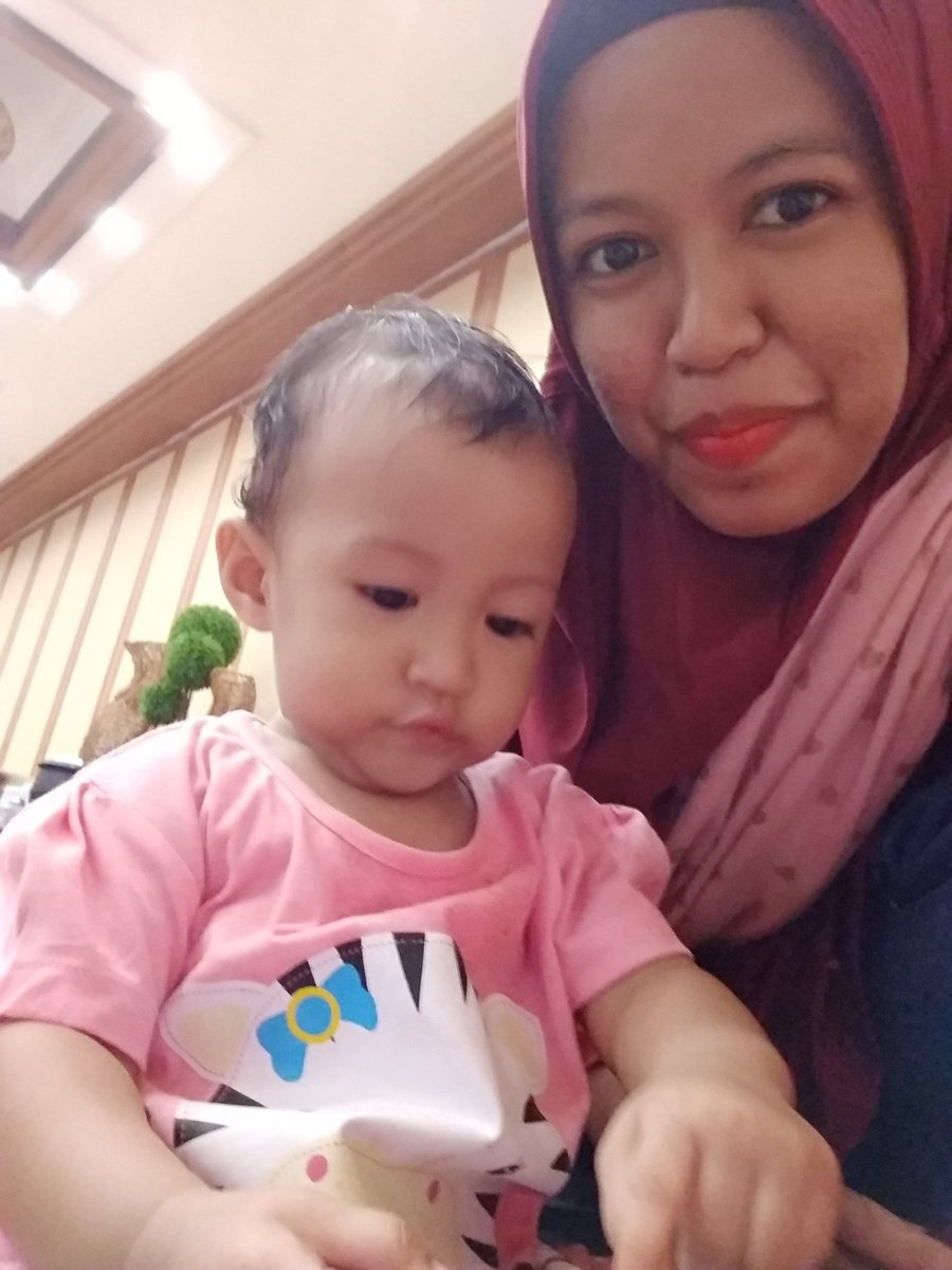 molekandella's tweet photo. 11 month bumi. Trimakasih sdh nemani ibok https://t.co/roqcZPelSb
