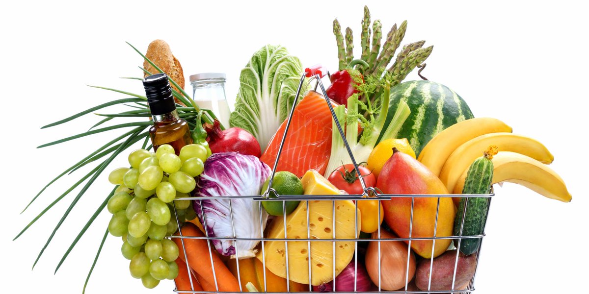 As patients get to work on their New Year’s #resolutions, you can bet that a fair number of them will resolve to eat healthier this year. Share these MouthHealthy resources on making healthier choices: bit.ly/2SwLZtR #HappyNewYear