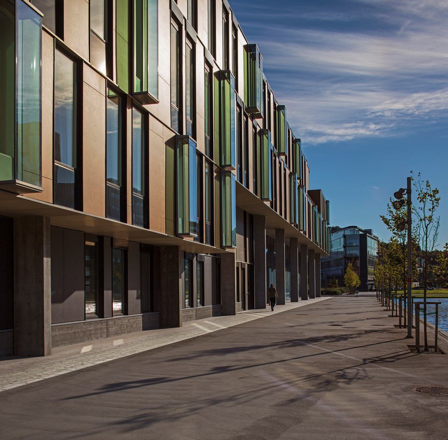 LundHagem's tweet photo. @Rthinkingfuture feature the @LundHagem Kanalpiren development at Hinna Park in Jåttåvågen, Stavanger. https://t.co/ZA8QYfJSHx https://t.co/SYSTaxUqOn