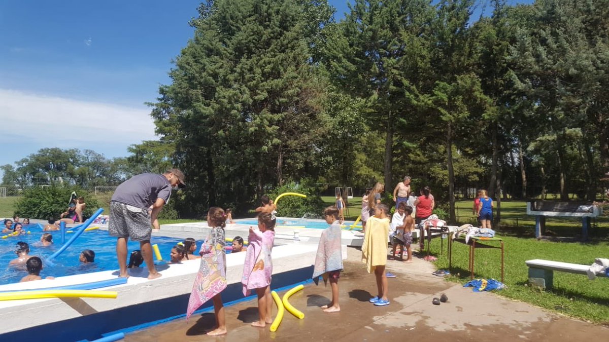 15Alberti's tweet photo. Los chicos de la sede del CEF 68 disfrutando de las actividades de EAV!!!!! https://t.co/d1tyVBoj1C