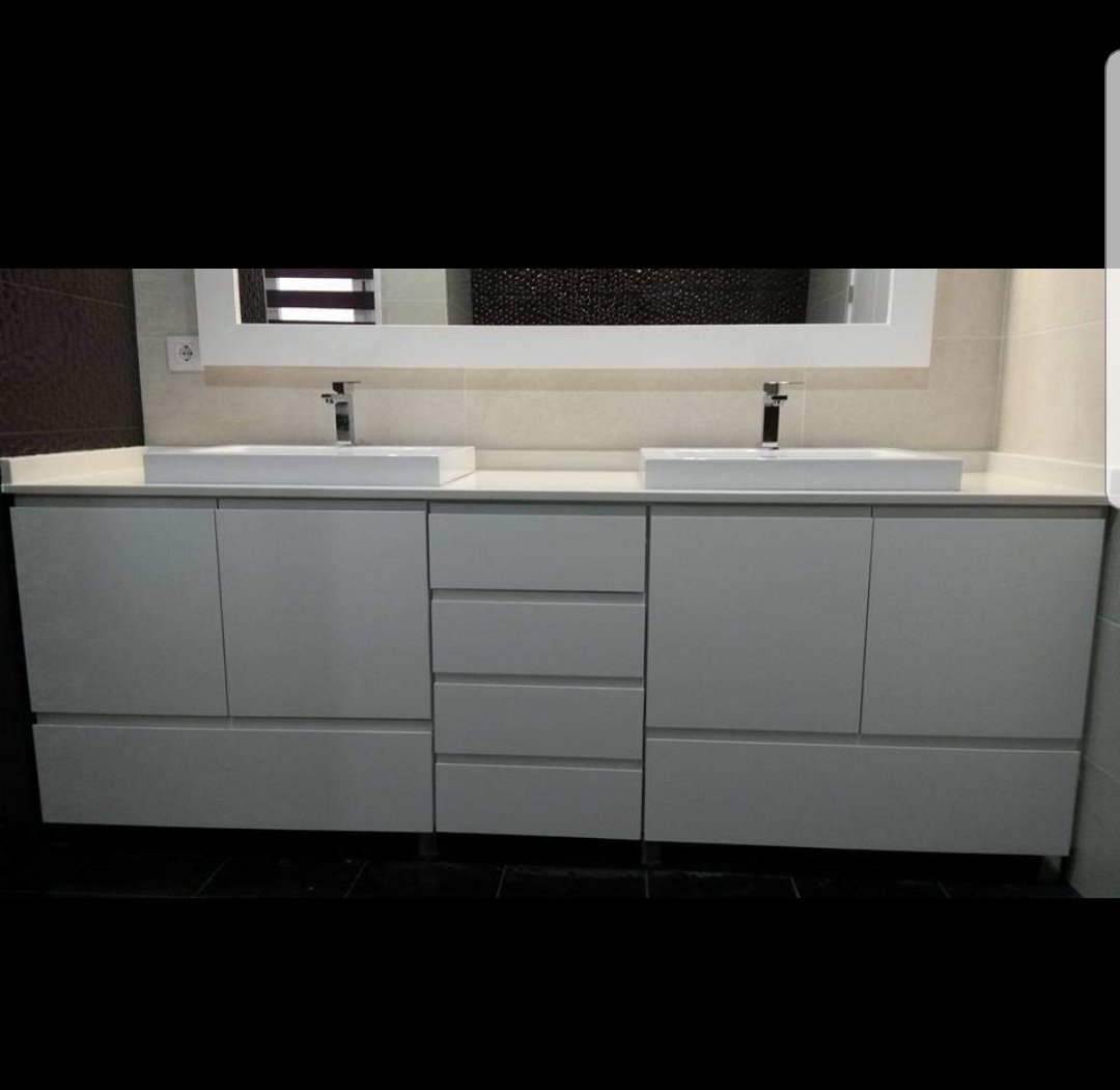 CarpintGarrido's tweet photo. ¿Qué os parece éste #mueble de #baño que hemos  fabricado recientemente en @CarpintGarrido? 💚💚 https://t.co/NVMVtxUi7m