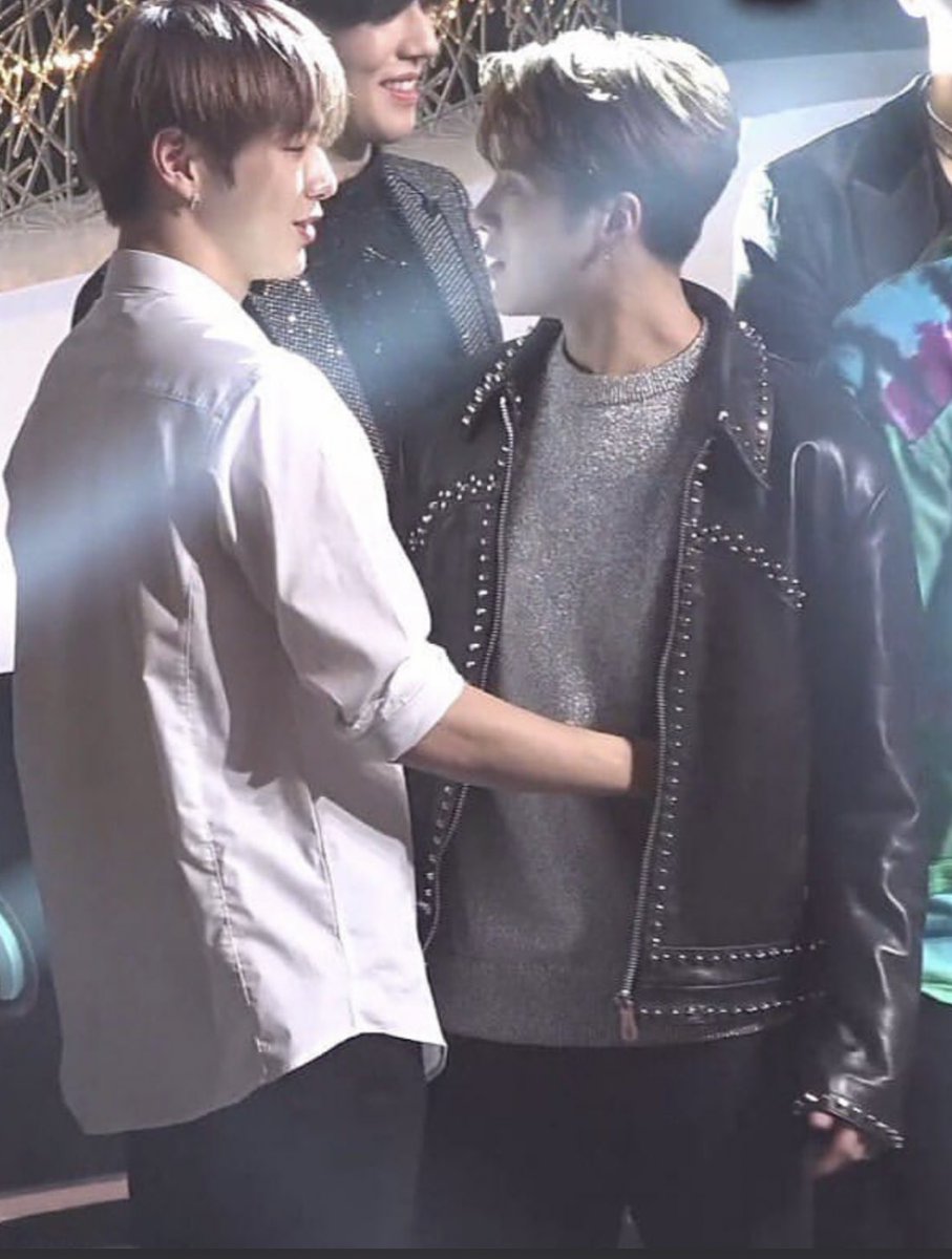 ` 마 크 잭 슨 . tweet media