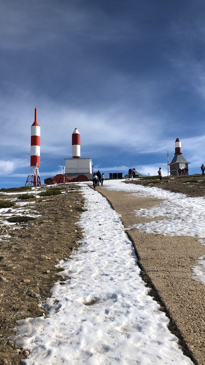 ClubPalomeras's tweet image. Excursión a la nieve sin nieve 
#BolaDelMundo