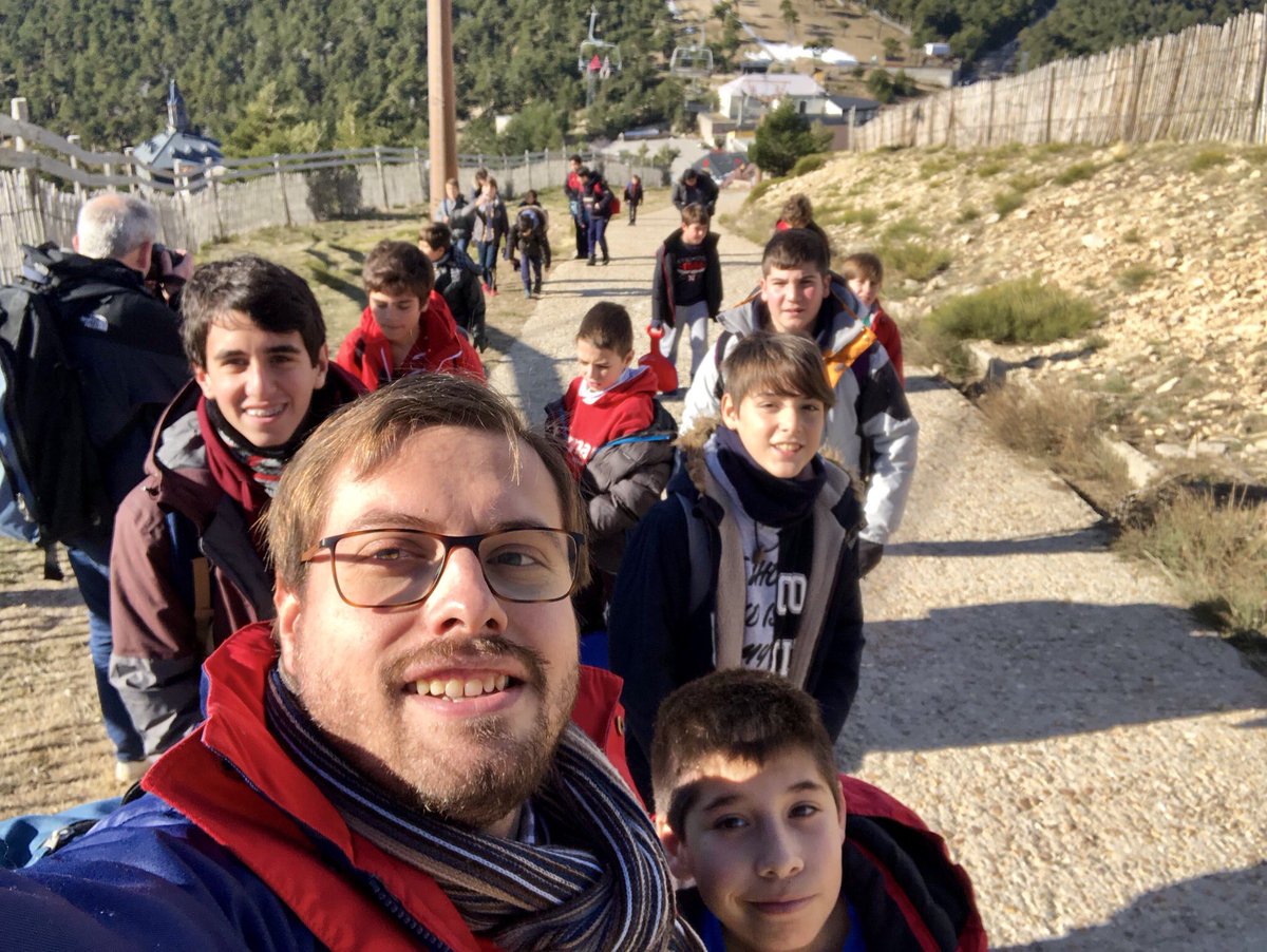 ClubPalomeras's tweet image. Excursión a la nieve sin nieve 
#BolaDelMundo