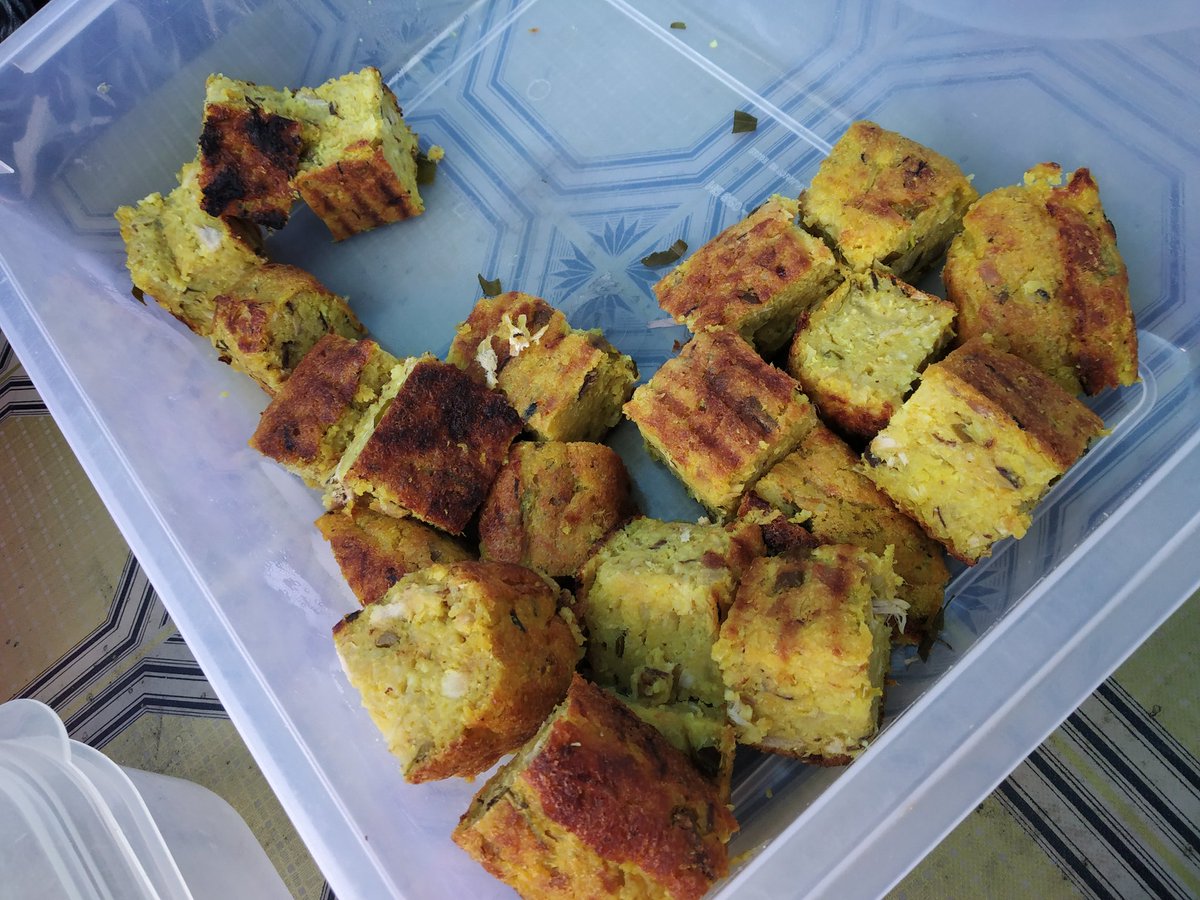 manjulika5's tweet photo. Have you eaten or heard about these small bites of #Maldives?

Found some really cool and interesting stuff!! They are freshly made and available at small shops, generally after five in the evening.

@visitmaldives @maldives

#food #travel  #localife #blogging https://t.co/PxBgFM6tZN