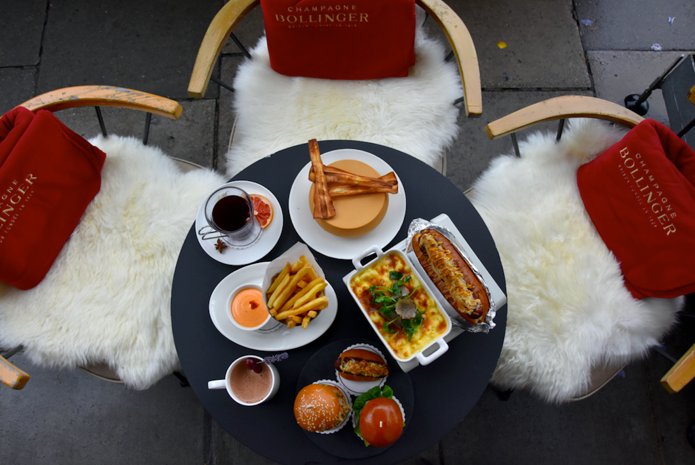 If you're planning to visit Winter Wonderland before it closes on 6th January, pop into our Winter Terrace and enjoy delicious treats.  #AthenaeumSecrets #LookatLondonDifferently