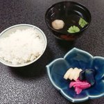 ツイートに含まれる画像
