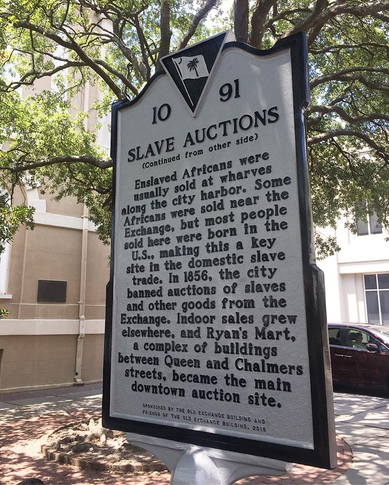 DICharleston's tweet photo. A little Charleston history on this Thursday morning.
📸: @HistoricChas
#daysinncharleston #charlestonhistory #charleston #slaves #explorecharleston #downtowncharleston #charlestonhistoricdistrict https://t.co/PpLEmEGheR