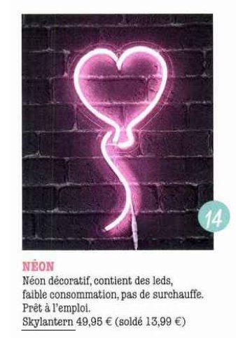 La lampe #néon #coeur de <a href="/SkyLantern_FR/">SkyLantern France</a> dans le mag <a href="/Atelierdesnanas/">L'Atelier des Nanas</a> 
#shopping